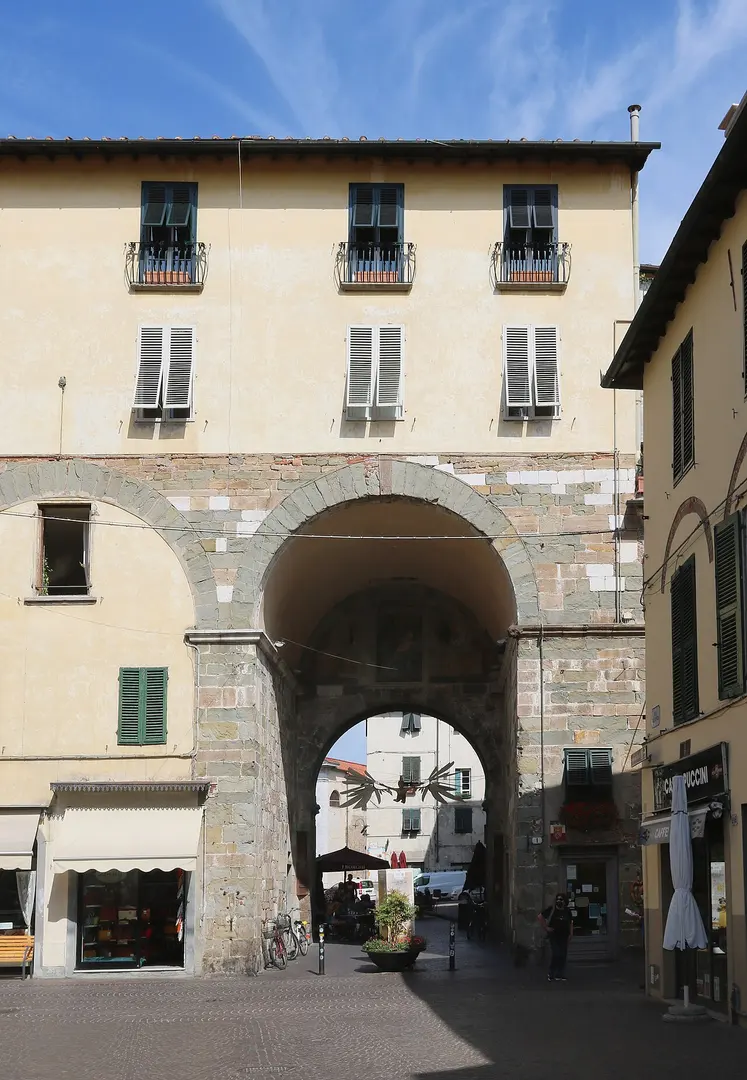 Porta dei Borghi