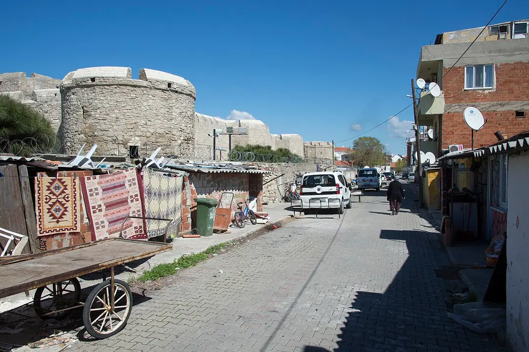 Çimenlik Castle