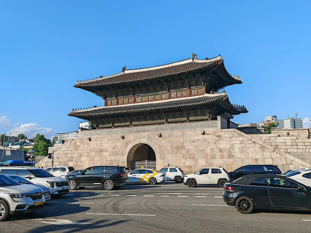 흥인지문