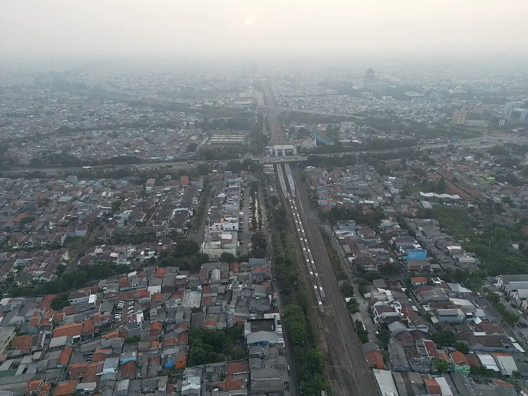 Cakung railway station