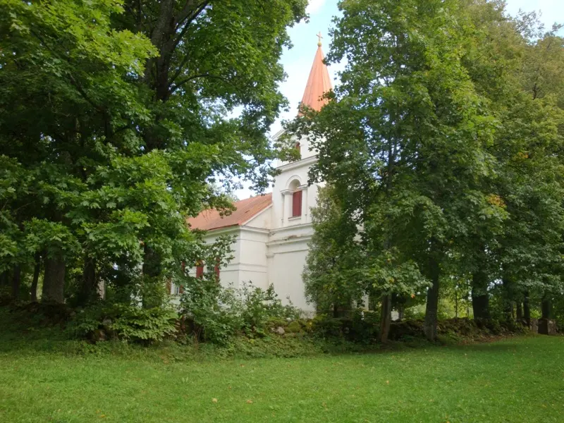 Saukas luterāņu baznīca