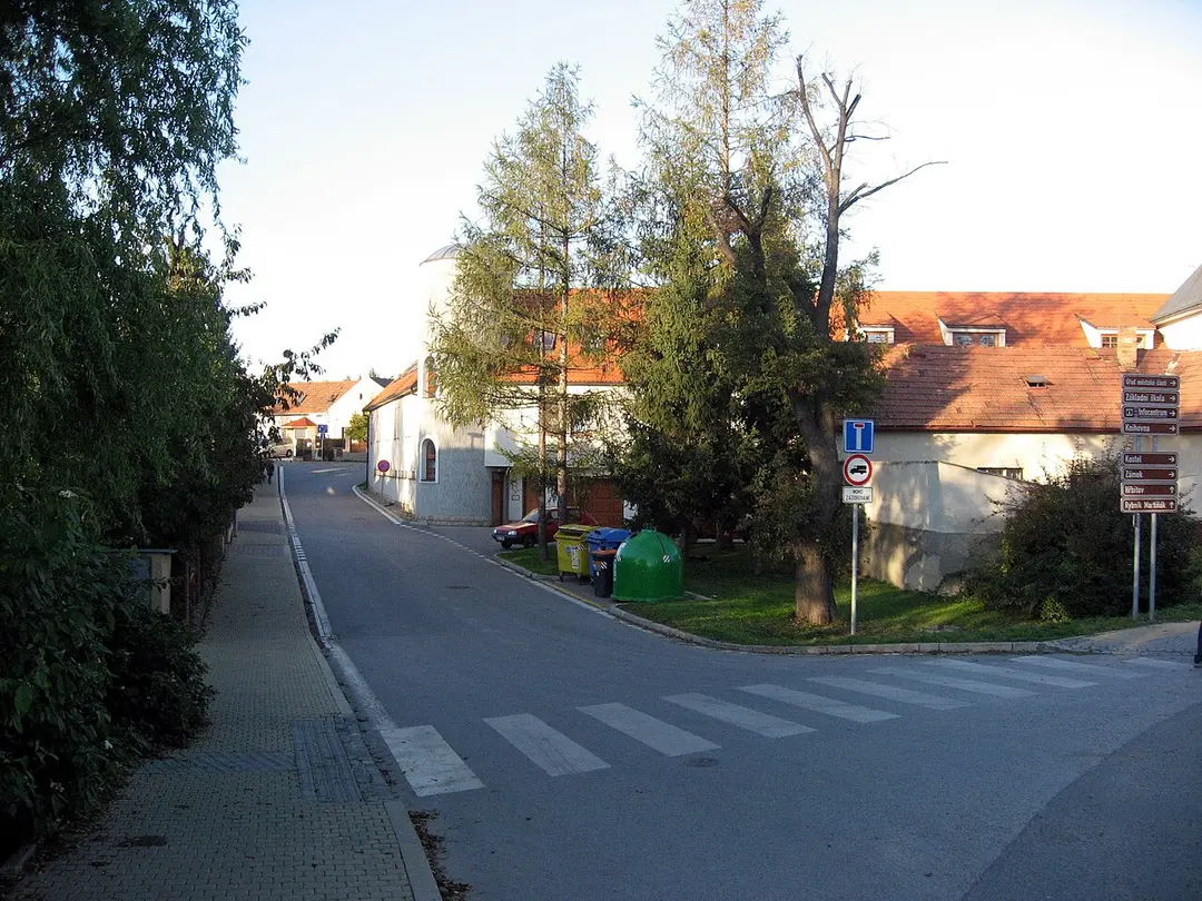 Úřad městské části Praha-Dolní Počernice