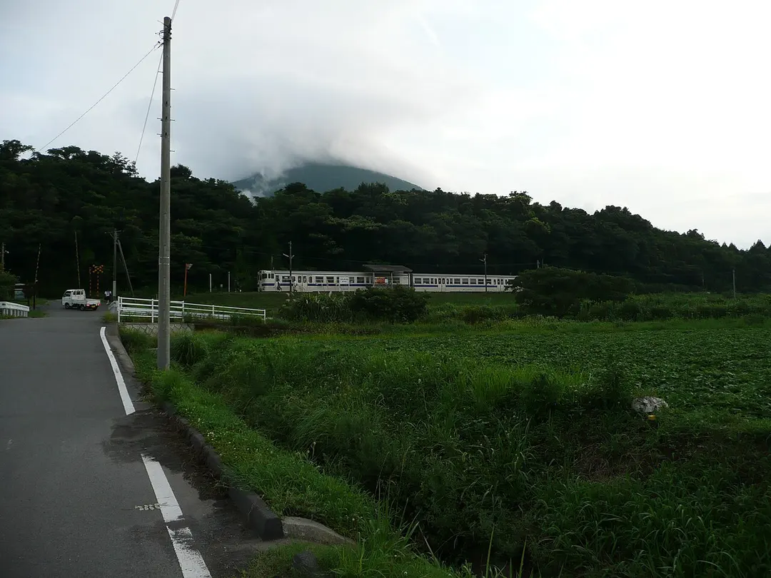 Higashi-Kaimon Station