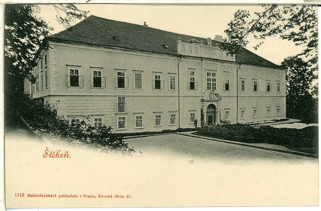 Zámek Štěkeň