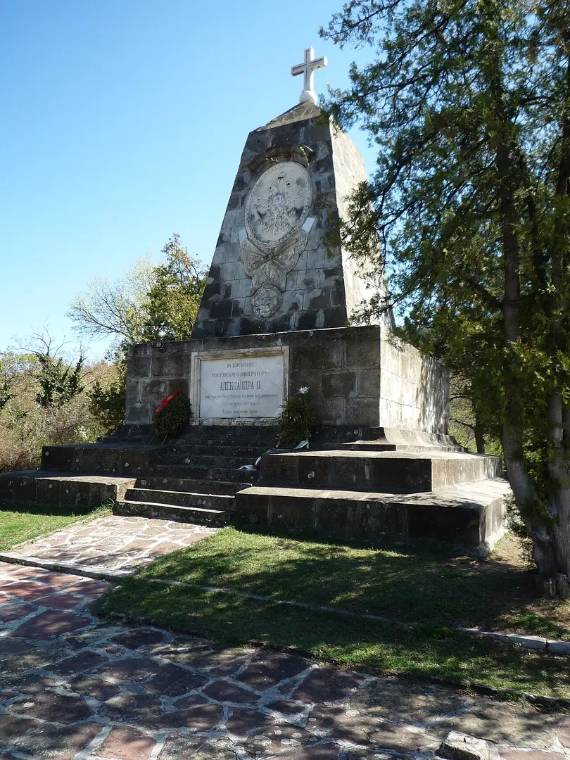 Белият паметник