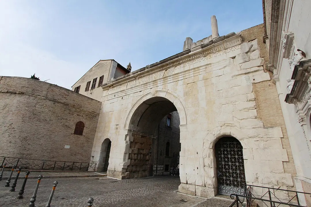 Arch of Augustus