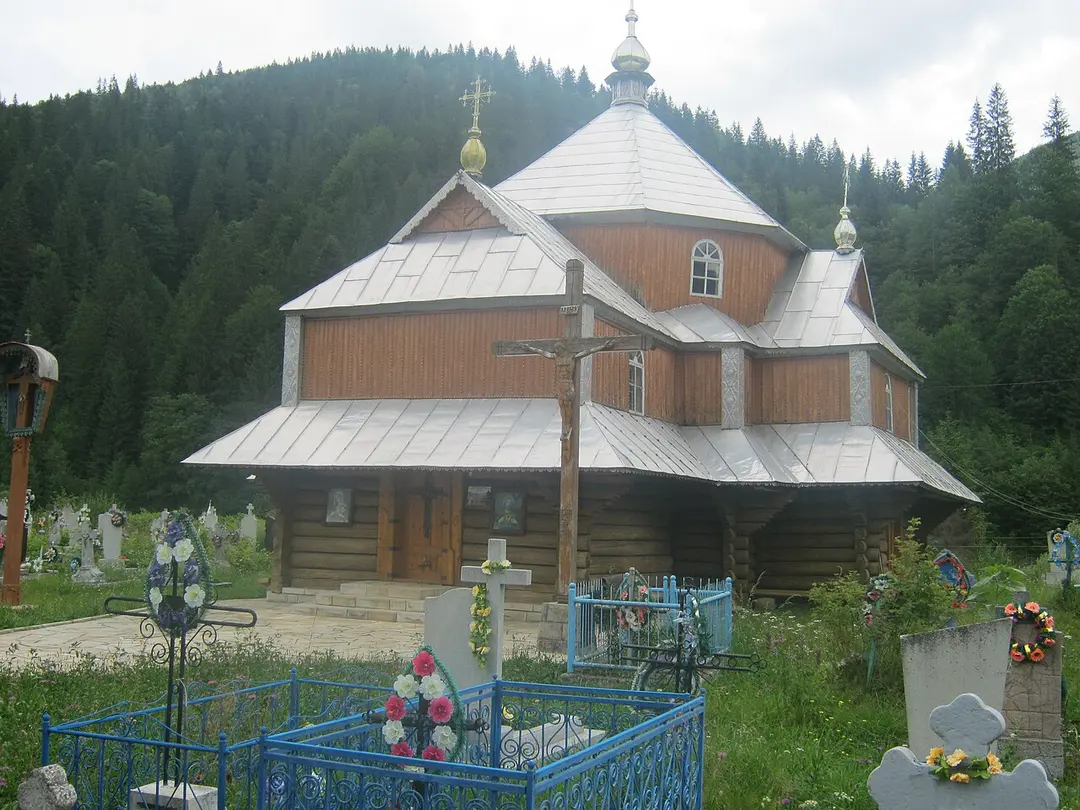 Церква св. великомученика Дмитрія Солунського
