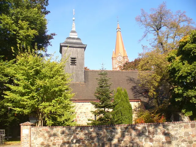 Dorfkirche Lichterfelde
