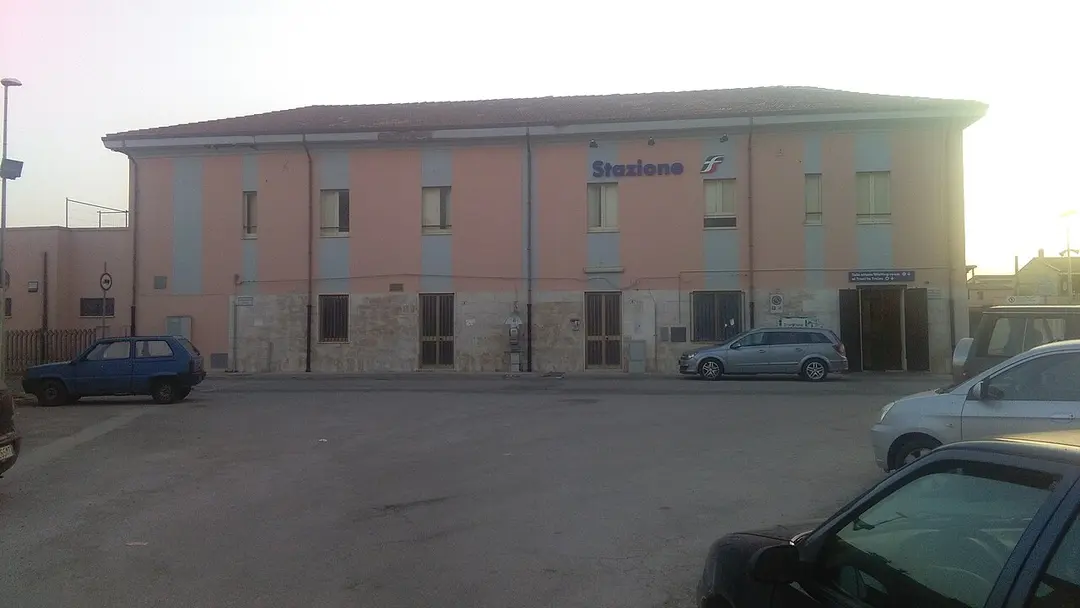 Villasor railway station