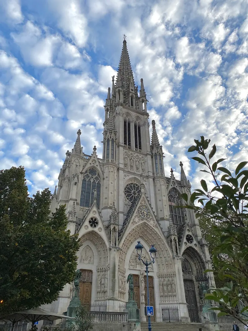 Basilika Saint-Epvre