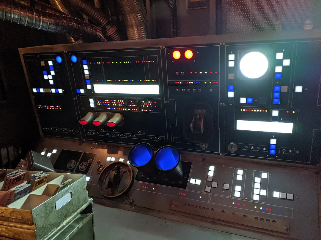 Millennium Falcon: Smuggler’s Run