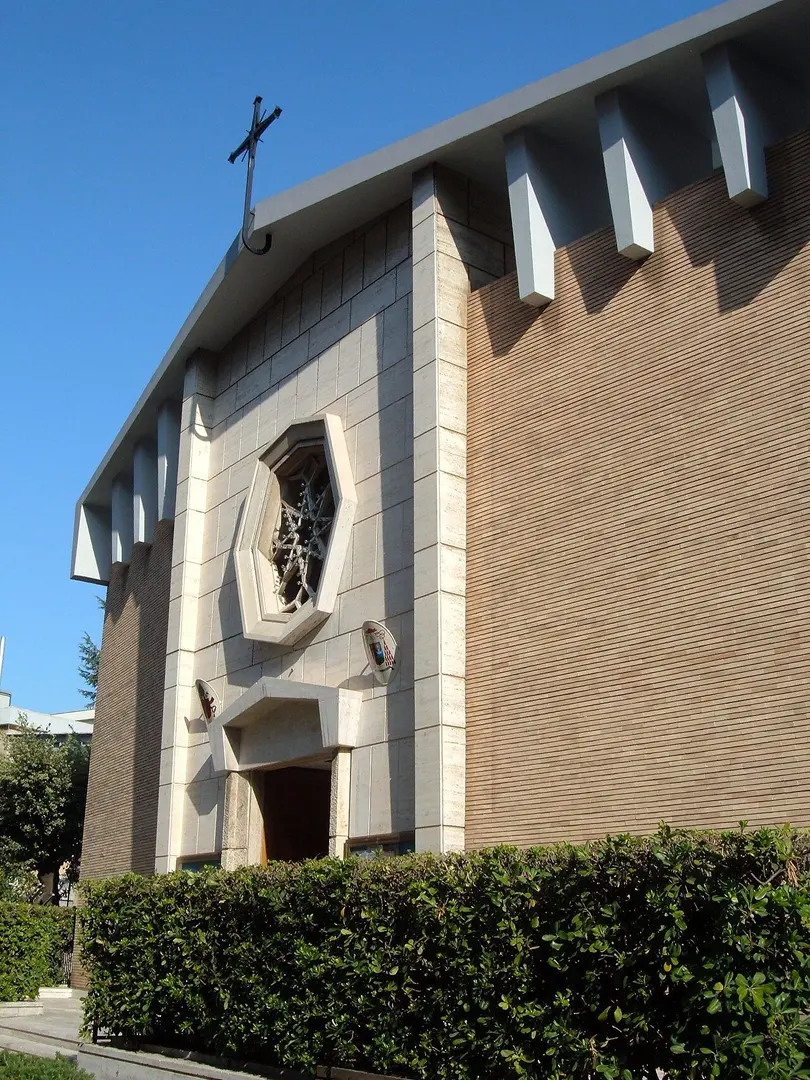 Chiesa di Santa Maria Immacolata di Lourdes