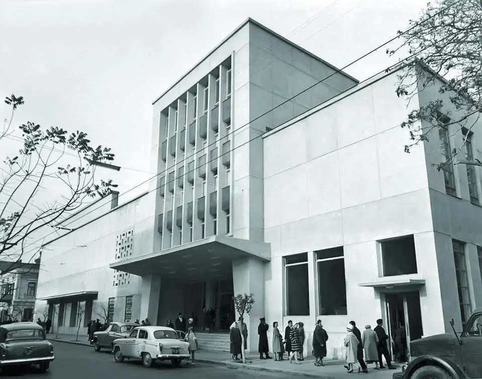 Azərbaycan Dövlət Rus Dram Teatrı