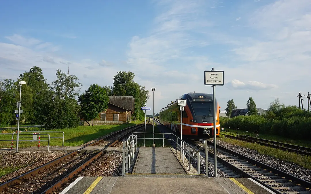 Tabivere railway station