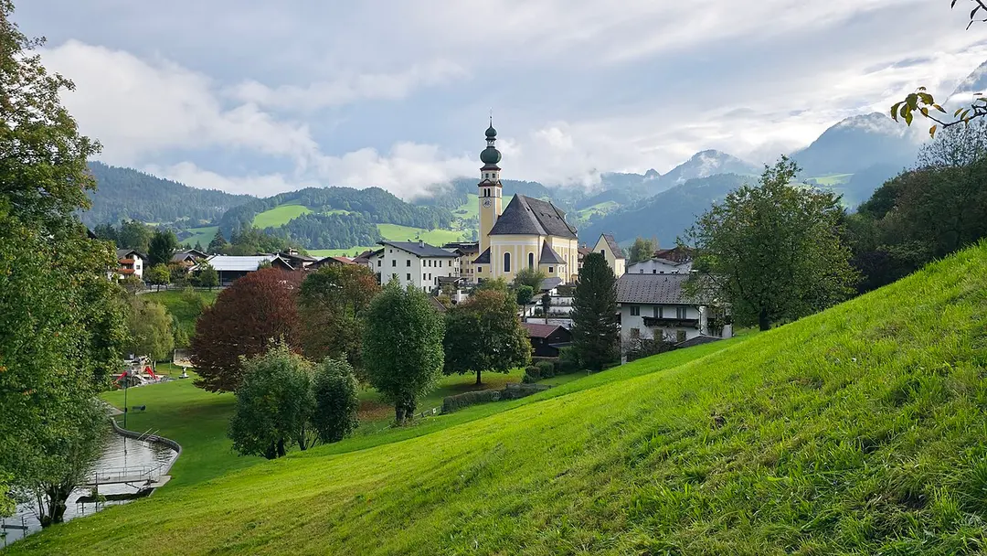 Dekanatspfarrkirche St. Petrus