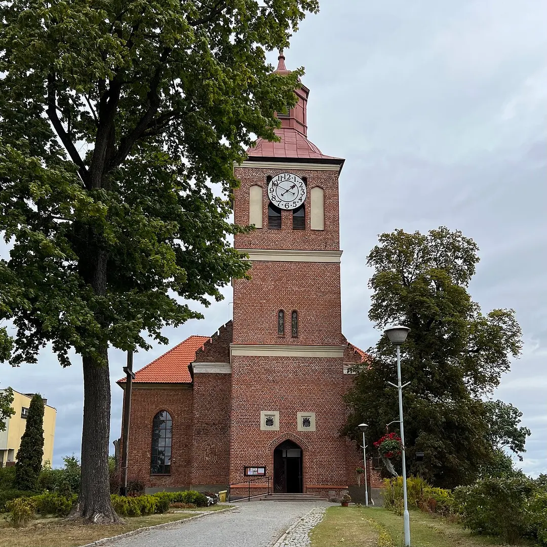 Kirche St. Peter und Paul (Węgorzewo)