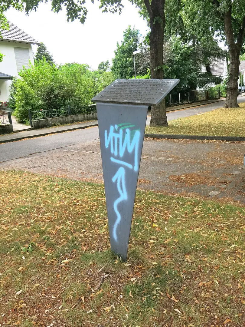 Theodor-Storm-Allee