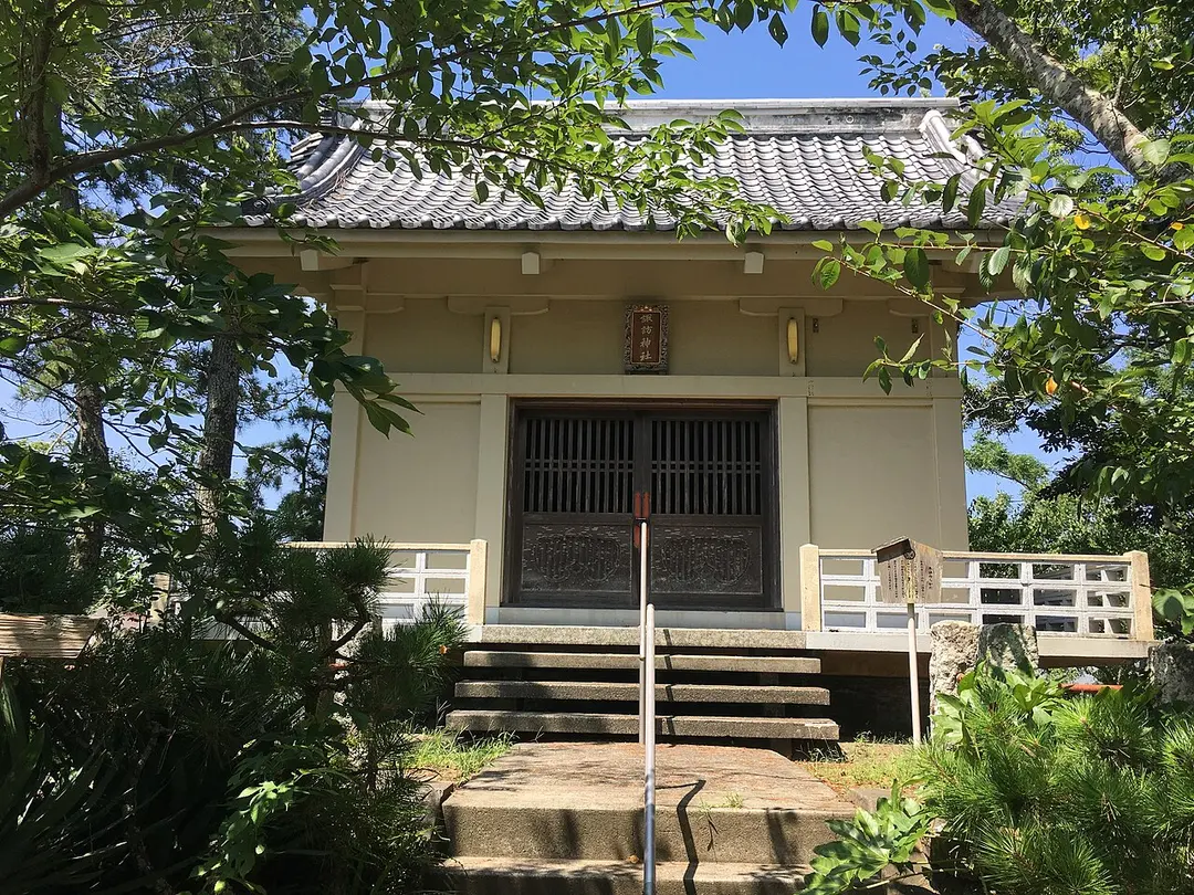 六軒町諏訪神社