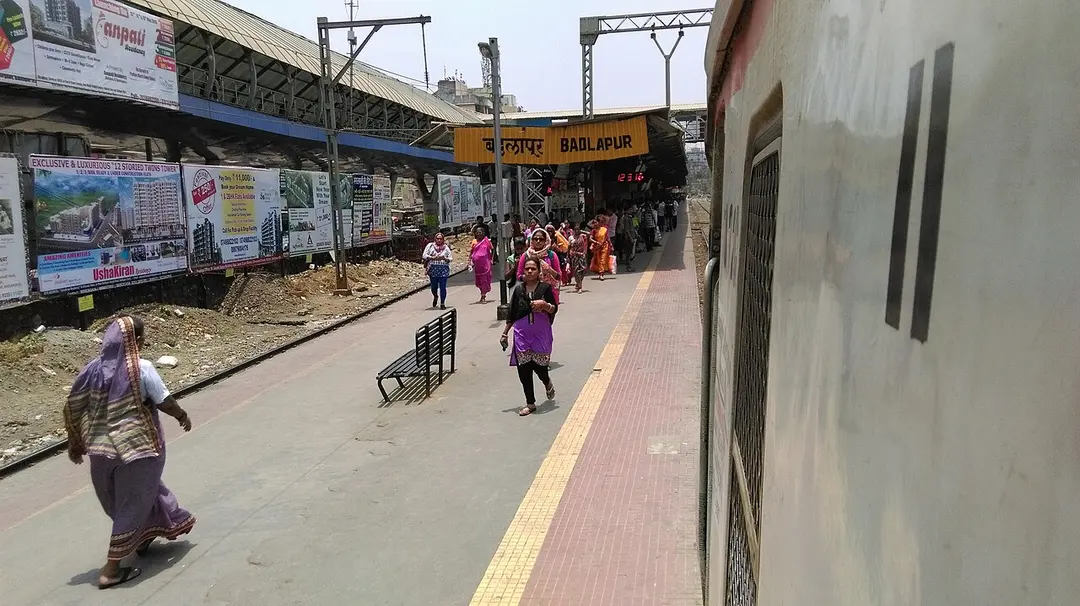 Badlapur railway station