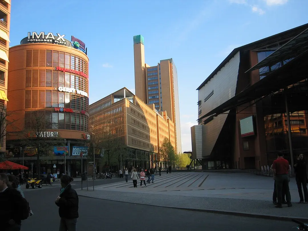 BlueMax Theater