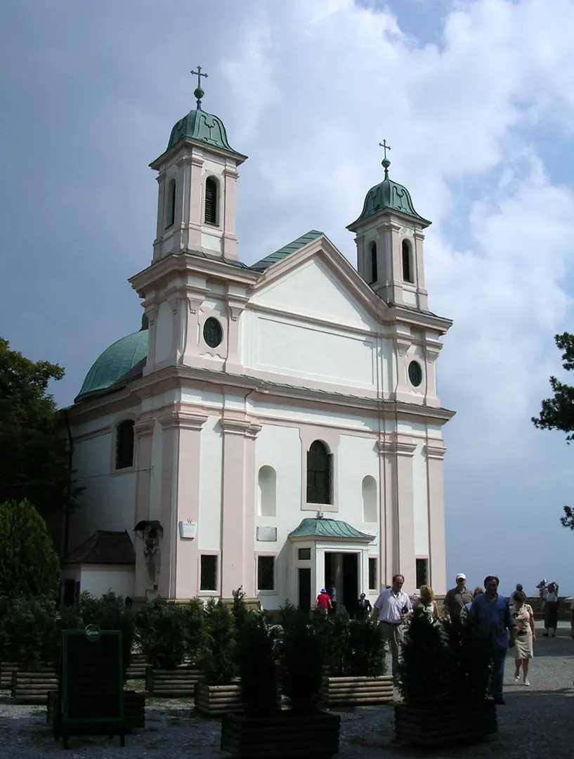 Kirche am Leopoldsberg