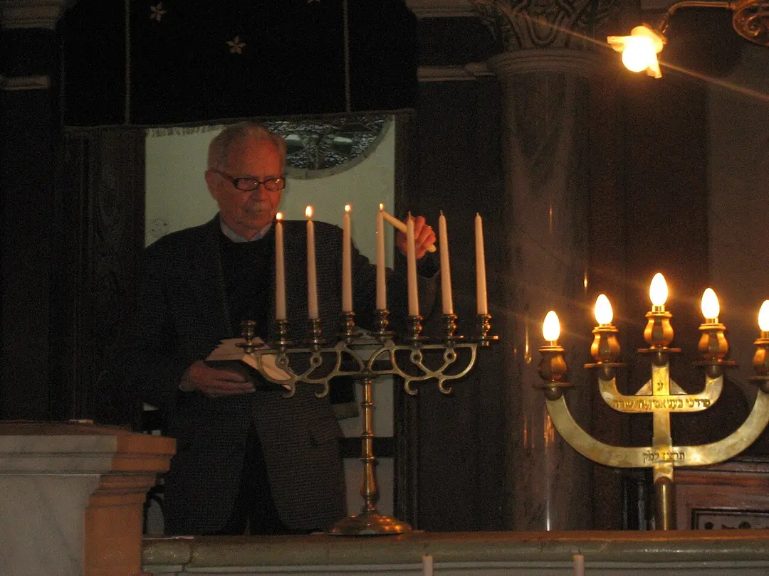 Synagoge Status Quo Ante