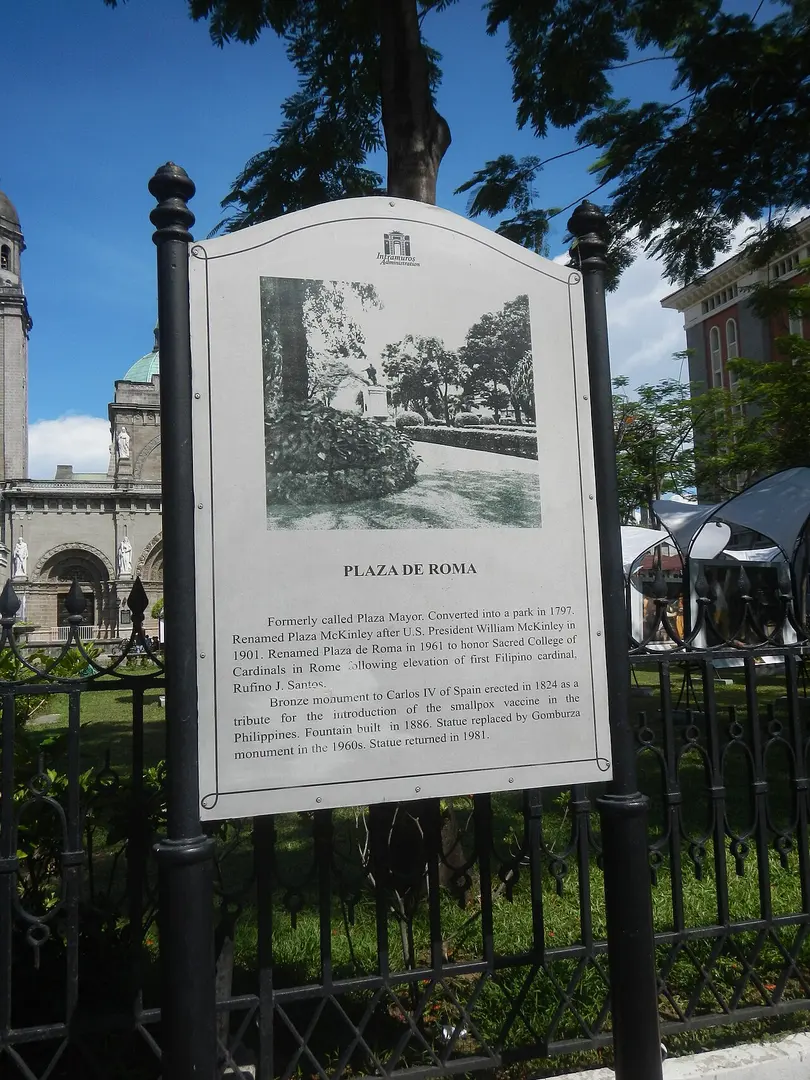 Plaza de Roma