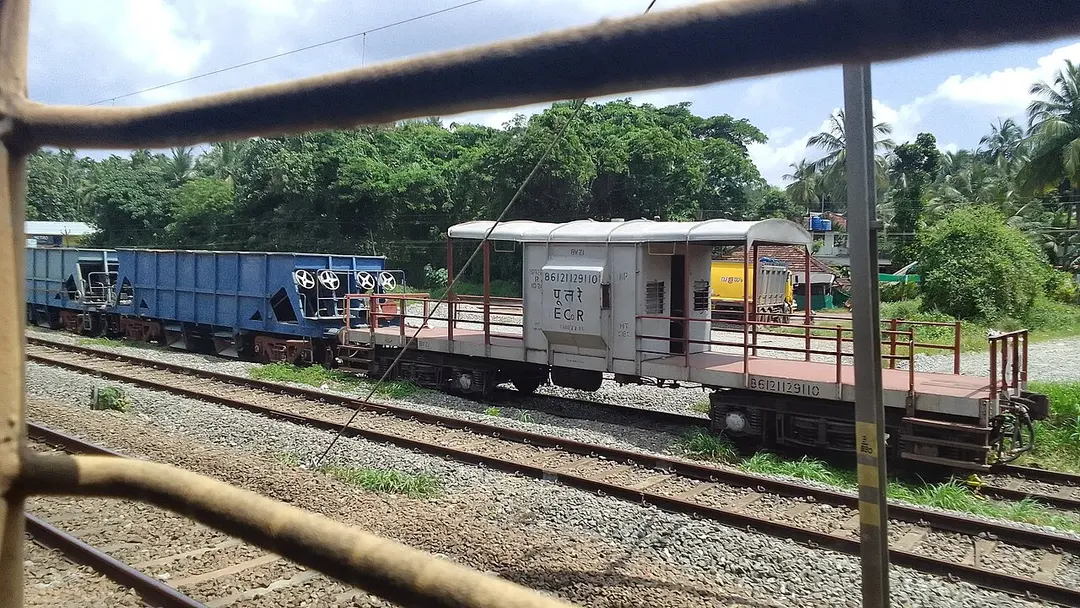 Vallathol Nagar railway station