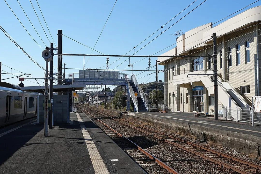 Kadogawa Station