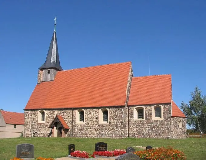 Dorfkirche Lobbese