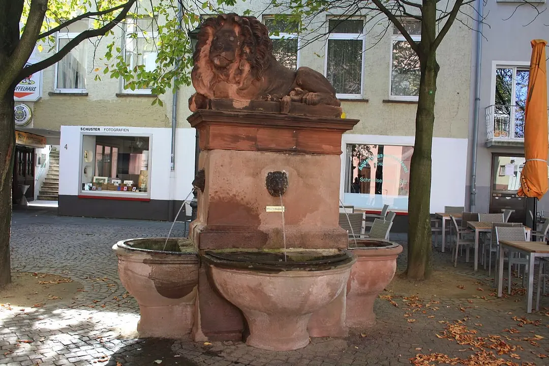 Löwenbrunnen