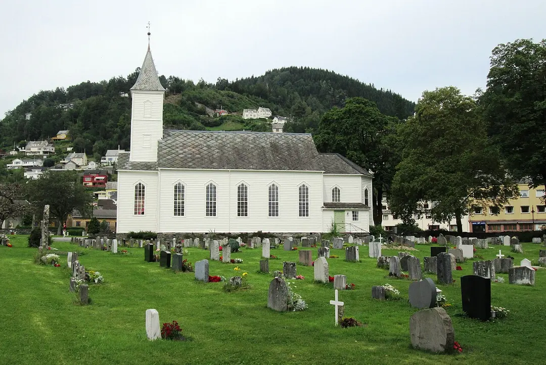 Øystese Church