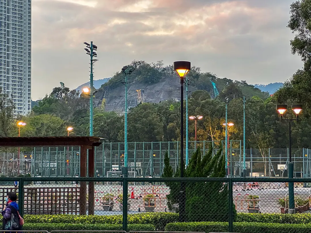 格仔山 Checkerboard Hill