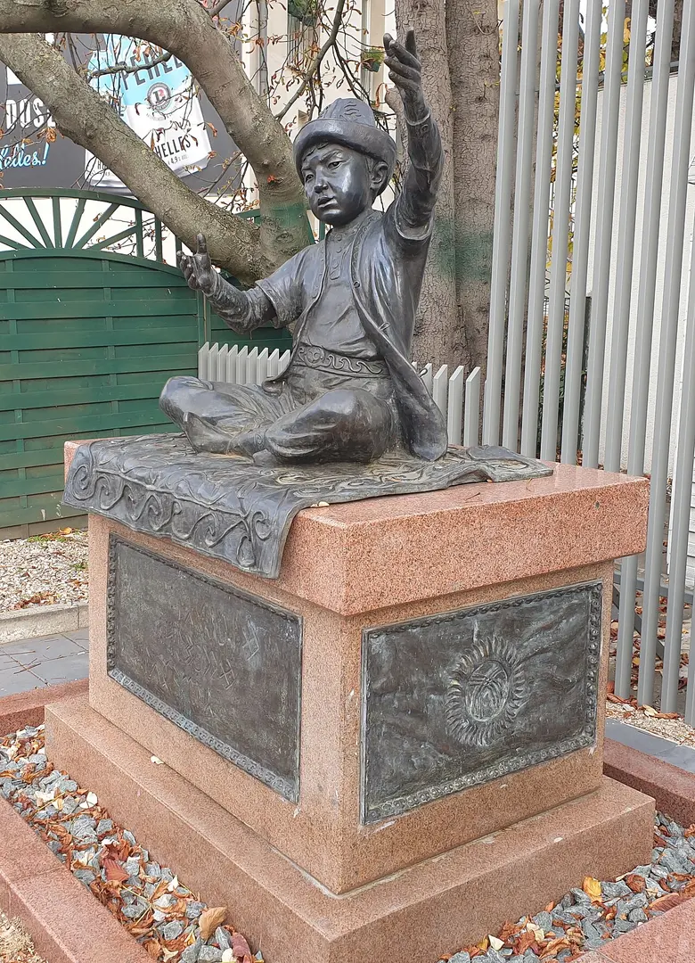 Skulptur Manastschi