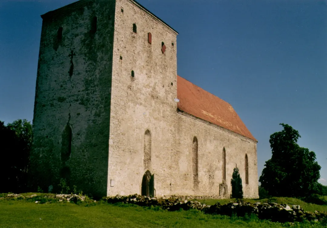Pöide Church