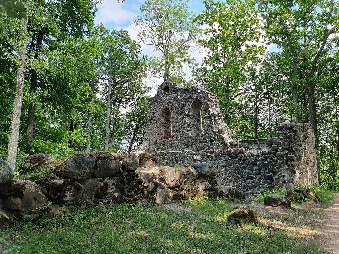 Krimulda Castle
