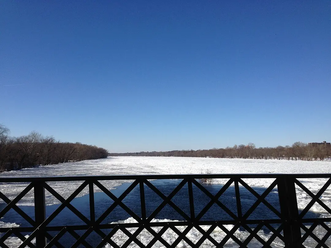 Calhoun Street Bridge