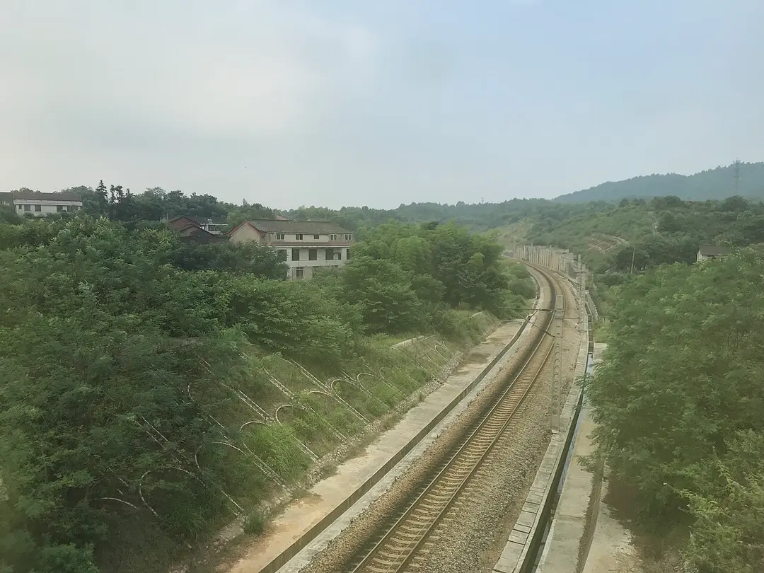 益湛线
