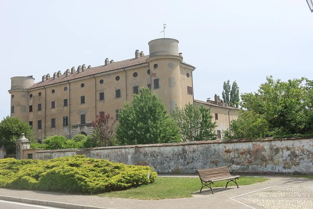Desana Castle