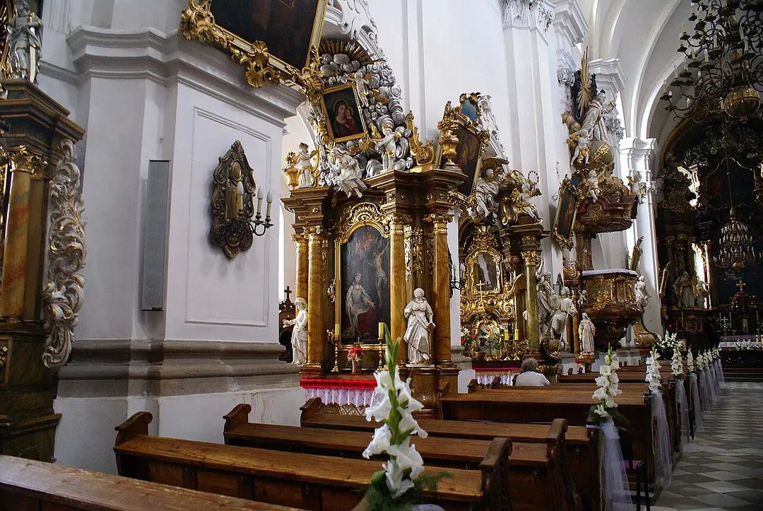 Bazylika Świętego Bartłomieja Apostoła i Świętej Jadwigi