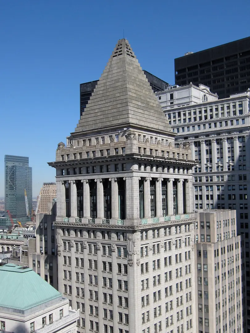 Bankers Trust Building