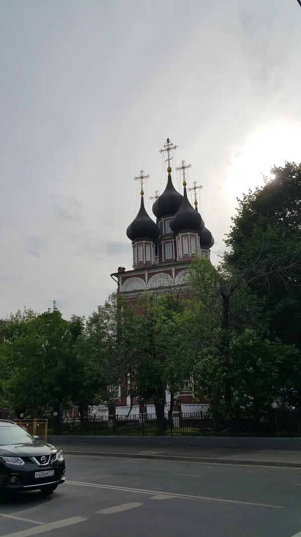 Ризоположенская церковь
