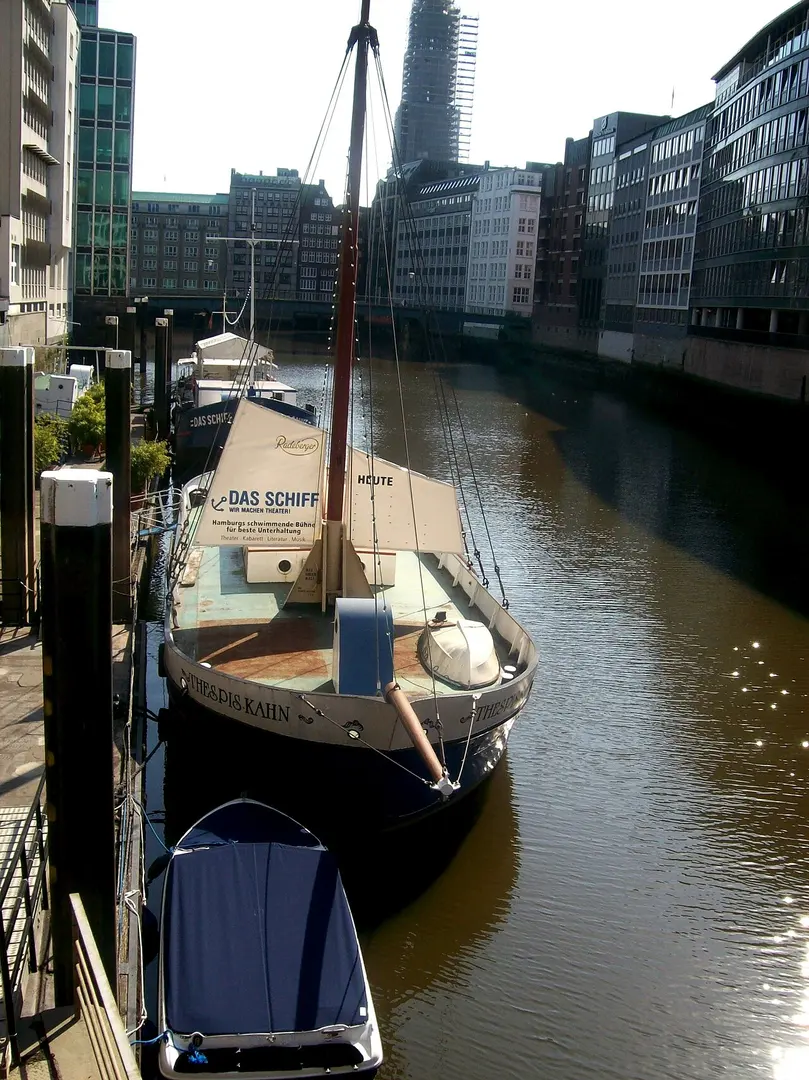 Das Schiff