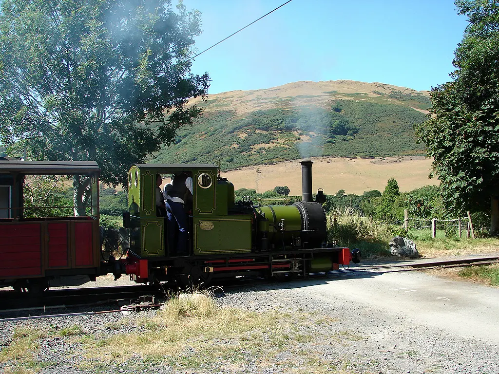 Brynglas railway station