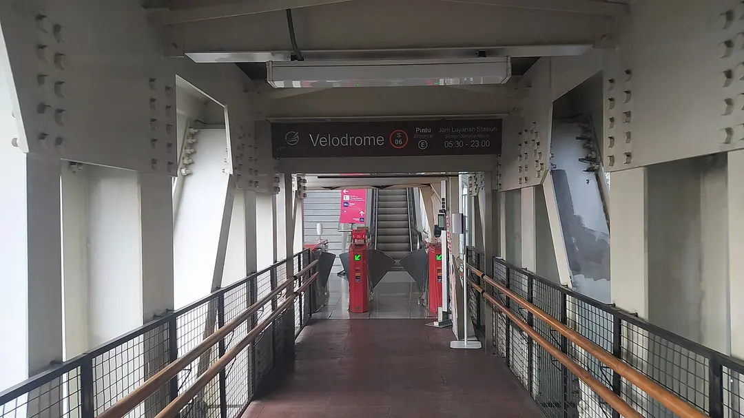 Velodrome LRT station