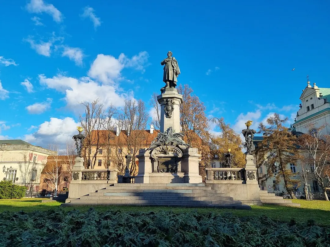 Adam-Mickiewicz-Denkmal