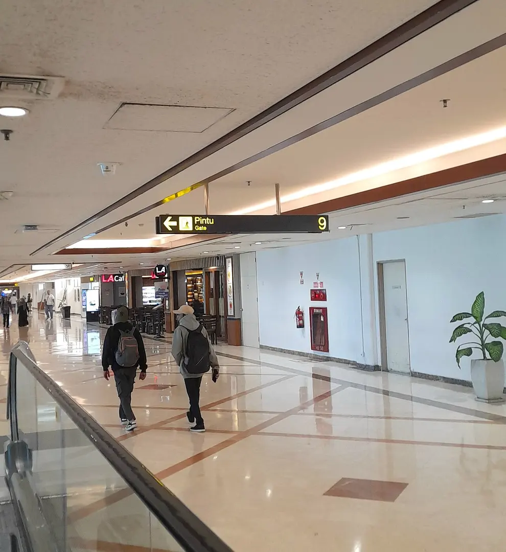 Flughafen Juanda (Surabaya)