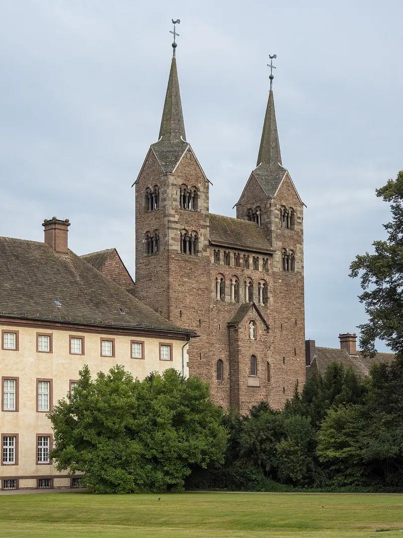 Abteikirche St. Stephanus und Vitus