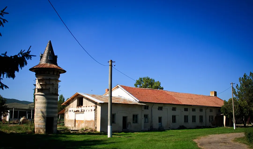 Ansamblul Conacului Candestilor
