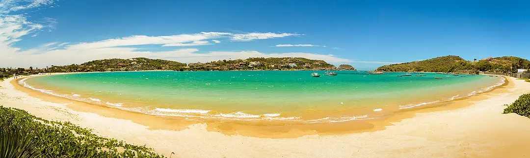 Praia da Ferradura